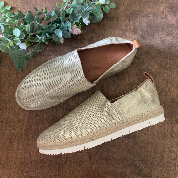 gentle souls Shoes - NWOT Gentle Souls Lara A-Line Sports Loafers | 8.5